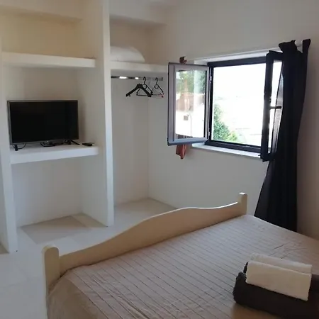 In With Balcony, Air Conditioning, Wifi, Washing Machine 4982-3 Funtana